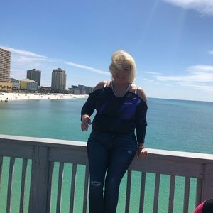 Meet your Posher, Shannon